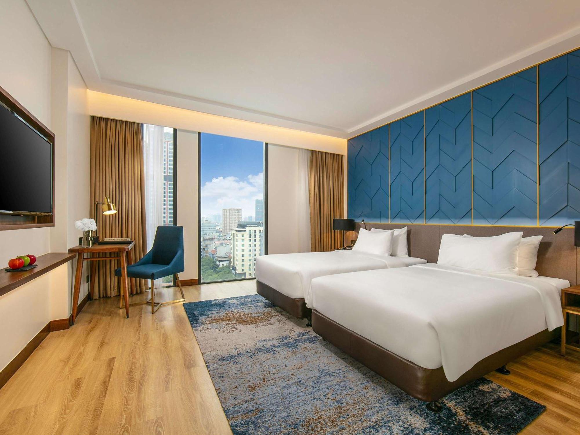 Moevenpick Living West Hotel 5*